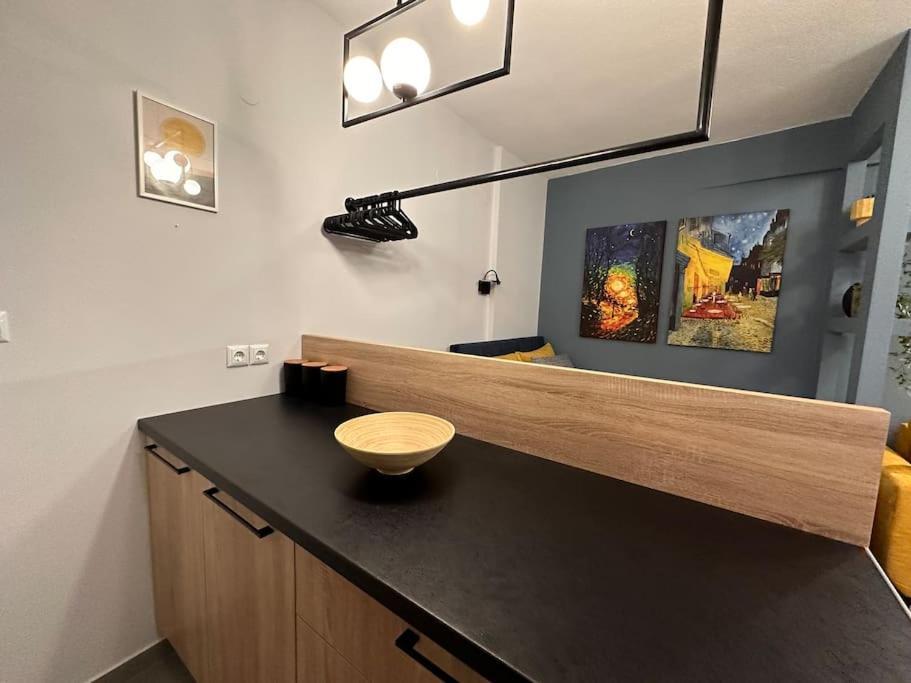 The Yellowblue Apartment, Downtown Saloniki Zewnętrze zdjęcie