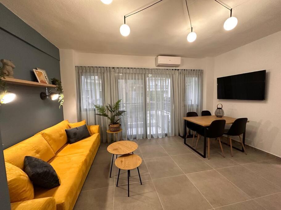 The Yellowblue Apartment, Downtown Saloniki Zewnętrze zdjęcie